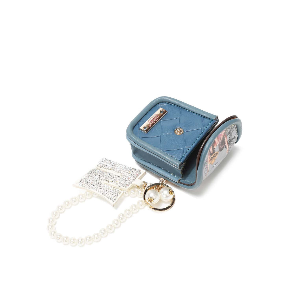 LLAVERO CON PORTA AUDIFONOS Y PULSERA DE PERLAS NIKKY
